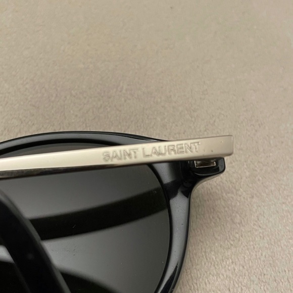Saint Laurent Round Sunglasses - Picture 3 of 3